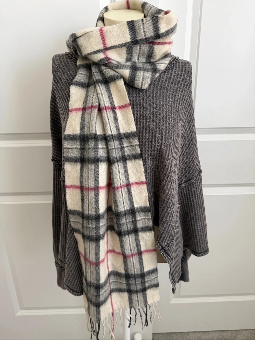 Vintage Made in Scotland 100% Lambswool Scarf Quiet Luxury Winter